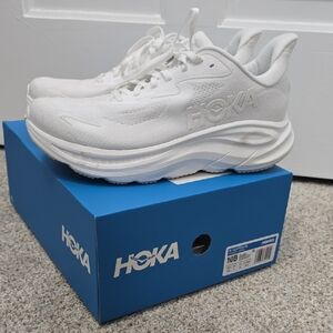 Hoka White Running Shoes Clifton 10 excellent condition